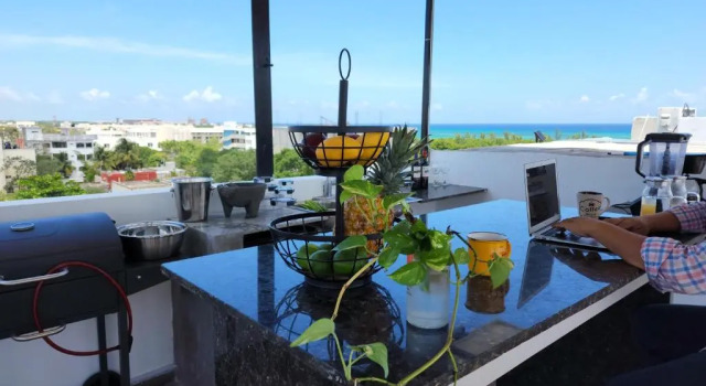 Апартаменты Ocean and city view rooftop, apartment 2BR 301