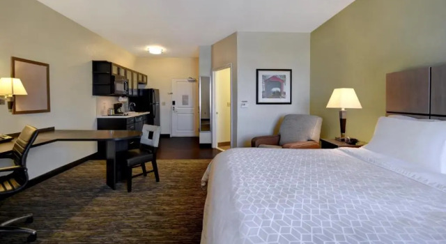 Люкс с 2 комнатами Candlewood Suites St Clairsville Wheeling Area by IHG