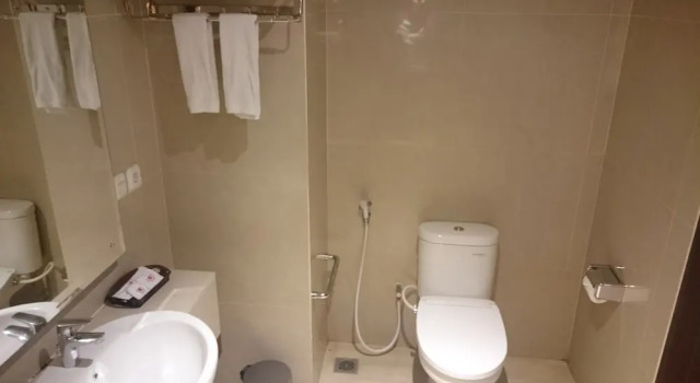 Двухместный номер Superior с балконом Prima In Hotel Malioboro