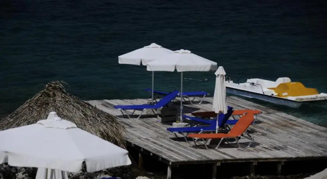 Tirana Hotel Ksamil, Varaa Hotelli Ksamil Vlorë County