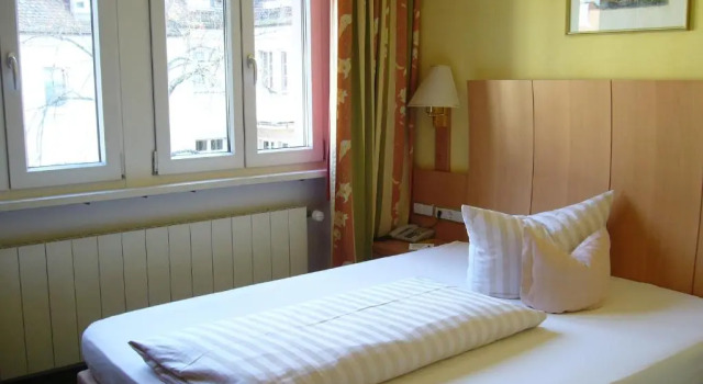 Номер Standard Hotel Alter Kranen