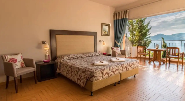 Двухместный номер Superior с частичным видом на море Thalassa Hotel