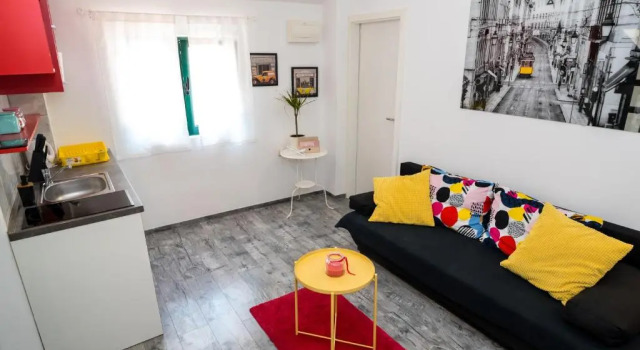 Апартаменты Apartments History