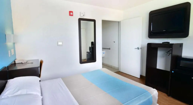 Двухместный номер Standard Motel 6-Galveston, TX