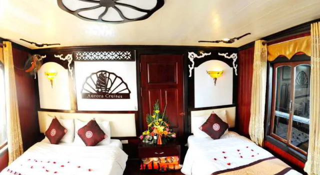 Halong Aurora Cruises, Забронировать Отель Отели Халонг с парковкой, Парковка