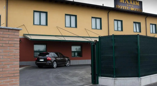 Hotel Maxim