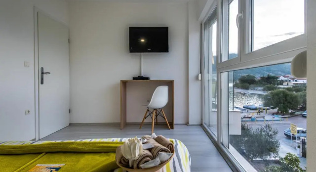 Апартаменты Holidays Roko - Sea View Apartments with Pool