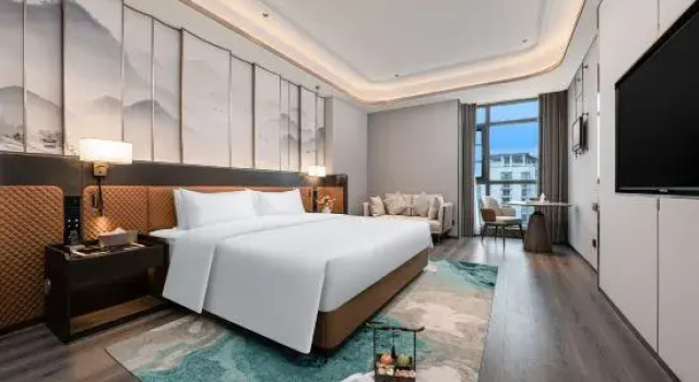 Люкс Executive c 1 комнатой Wyndham Garden KunMing PanLong