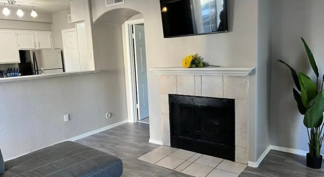 Апартаменты Spacious 2 Bdrm Th in Phoenix Perfect Getaway by Glow Explore
