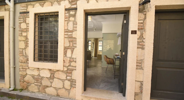 Warm Studio Flat with Patio LOTUS, Забронировать Гостевой дом Анталья провинция Анталья