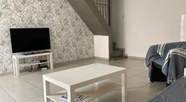 Коттедж Maison centre ville avec jardin à 700m de la plage