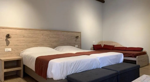 OTTO AGRITURISMO, Book Farm Stay Ottobiano Lombardy