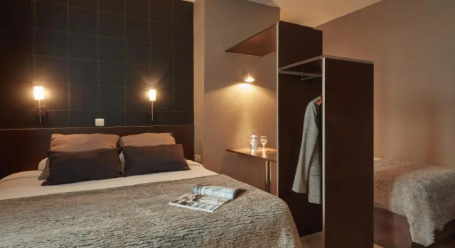 Трёхместный номер Standard Ashley Hôtel Le Mans Centre Gare