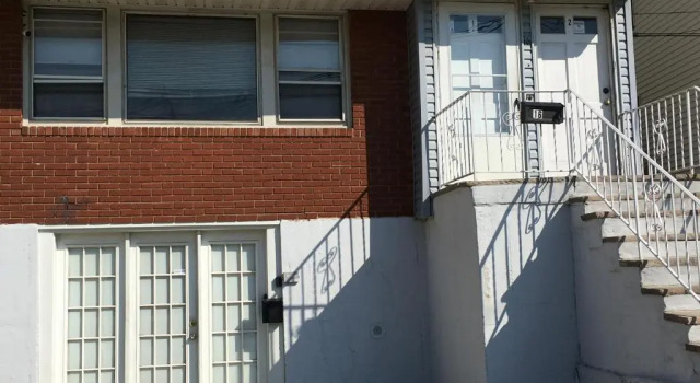 Quiet House Near New York City with Parking