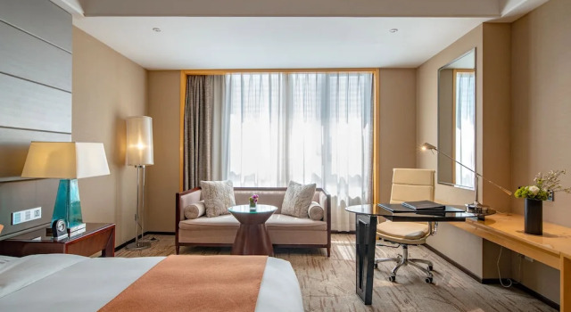 Трёхместный номер Standard Отель Swissôtel Guangzhou