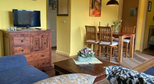 Holiday Home Lake View, Book Apartment Unterwellenborn Thuringian Forest