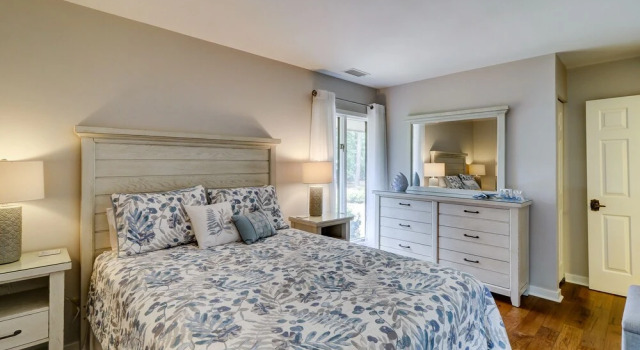 78 Baynard Cove