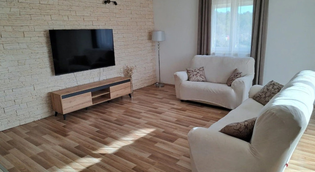 Holiday Home Gabi, Забронировать Дом для отпуска Отели Шибеник с бассейном, Бассейн