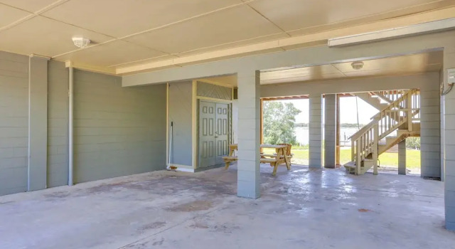 Waterfront Cedar Key Duplex Home: Grill & Dock!, Réserver Maison de vacances Cottages à Cedar Key, Cottage