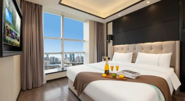 Семейный люкс Deluxe Xana Hotelle· Nanchang Tengwangge Walking Street