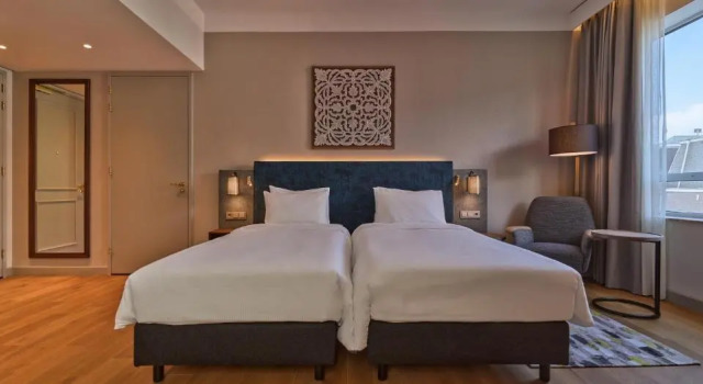 Двухместный номер Premium voco The Hague by IHG