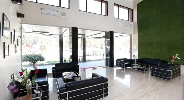 OYO 12767 Hotel Grand Chinar, Book Hotel Baddi North Zone
