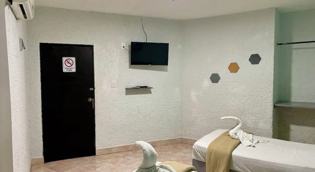 Четырёхместный люкс Deluxe Hotel Chi Ibal Hu Cancun