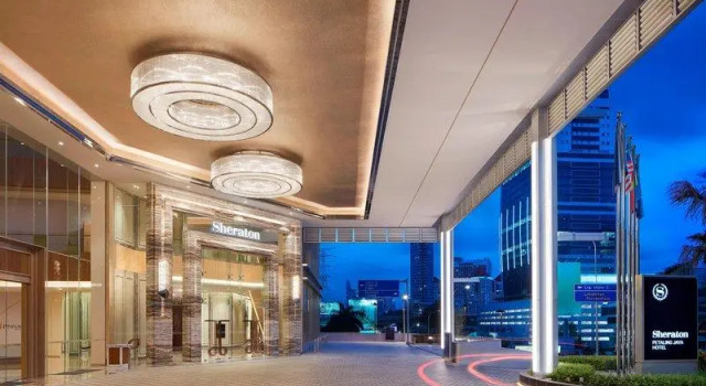 Номер Executive Sheraton Petaling Jaya Hotel