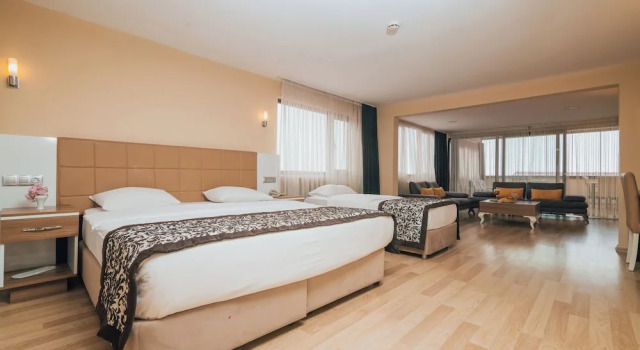 Люкс с видом на море Konak Park Hotel