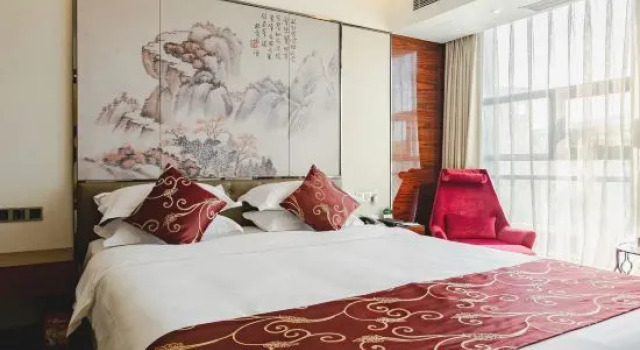 Люкс с видом на реку Tongren Jinjiang Hotel