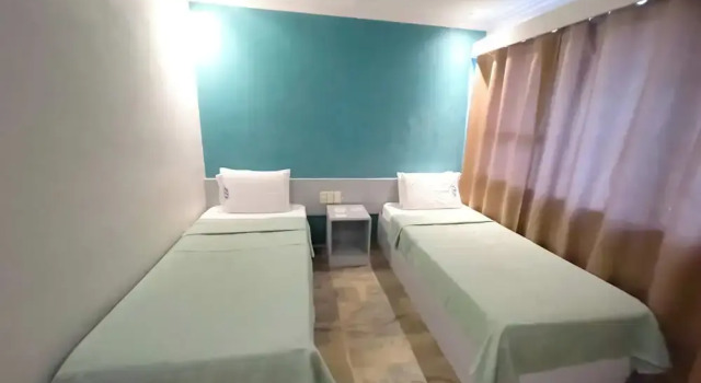 Двухместный номер Standard Legazpi Tourist Inn