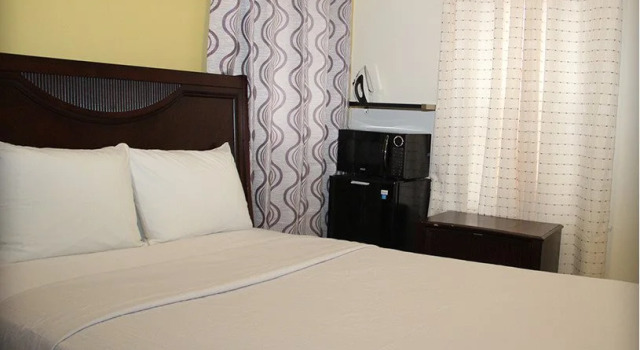 Sleep Days Avenue H, Book Hotel New York New York Metropolitan area