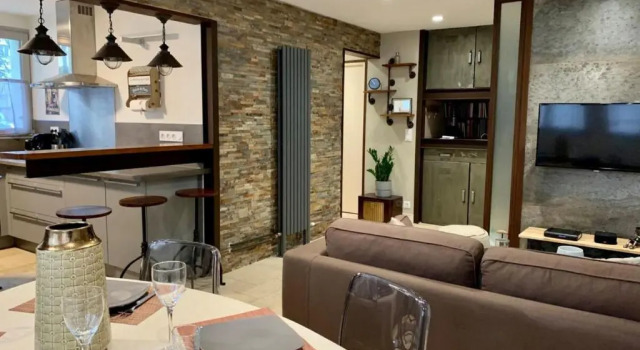 Апартаменты Warm apartment - a real coup de coeur in the Hyper Centre of Tours!