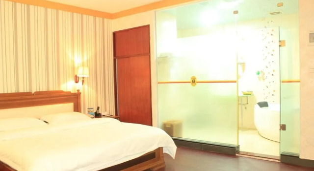 Super 8 Hotel Guangzhou Baiyun Airport Subway Station Inn, Rezervasyon Otel Guangdong otoparklı oteller, Otopark