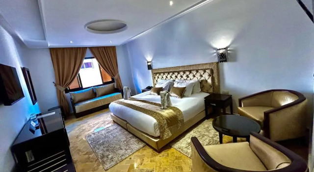 Люкс Hôtel Les Trois Palmiers