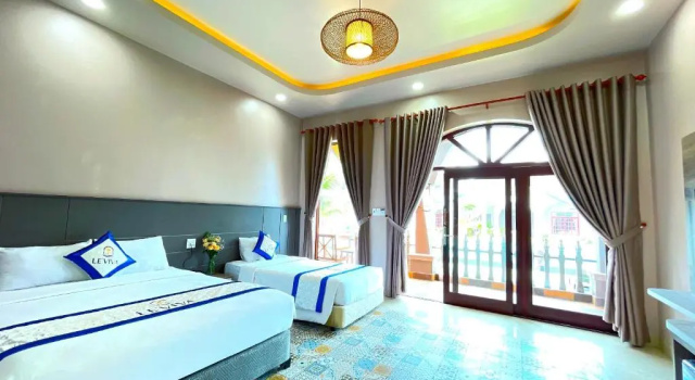 Трёхместный номер Standard с видом на бассейн Le VIVA Resort Mui Ne
