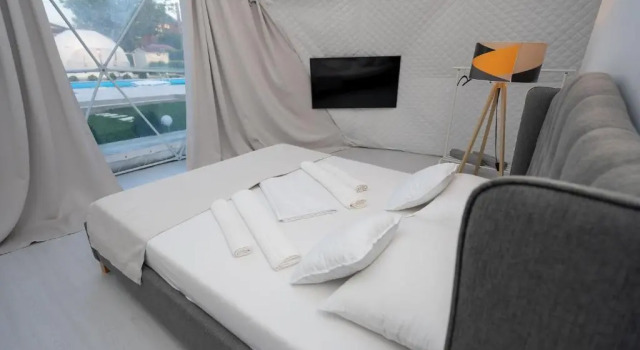 Seagloo Glamping - Adults Only, Reservar Parque de campismo Campismo e glamping em Constanta, Parque de campismo