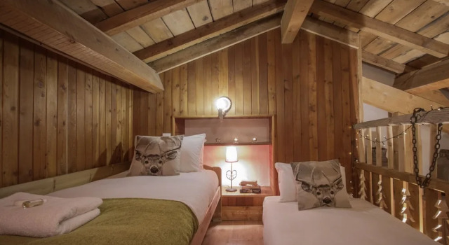 Chalet Bivouac by Chardons, Забронировать Шале Виллы Овернь-Рона-Альпы, Вилла