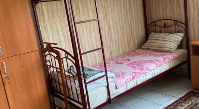 Кровать в общем номере (мужской номер) Centre Hostel