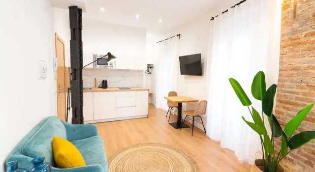 Студия Chinitas Santos Apartments