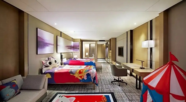 Трёхместный номер Standard Crowne Plaza Shanghai Pujiang by IHG