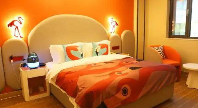 Семейный люкс Deluxe Flamingo Harbour Hotel