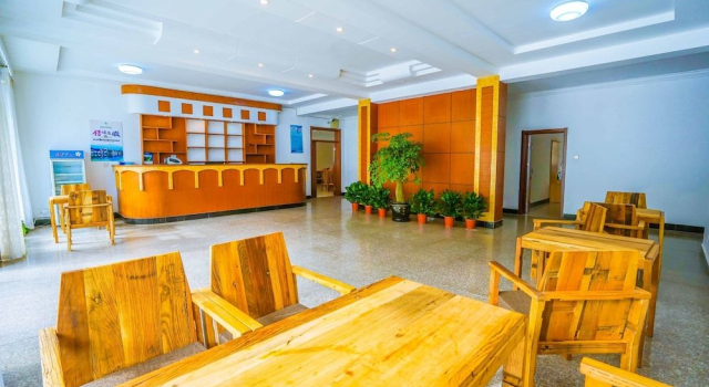 Yijie Holiday Hotel  Laishui Sanpo, Reserva ahora Hotel Baoding Hebei