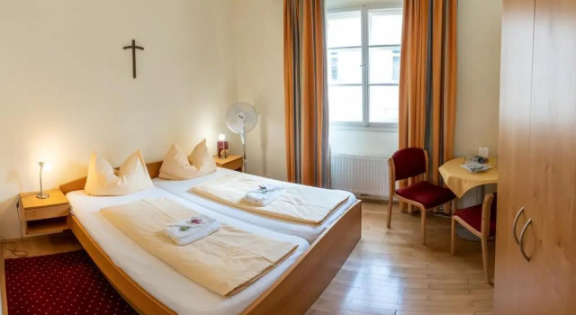 Двухместный номер Standard Gästehaus im Priesterseminar Salzburg