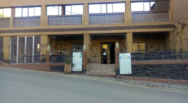 Hôtel Restaurant Les Etoiles Du Toubkal, Забронировать Отель Отели Марракеш-Тенсифт-Эль-Хауз с завтраком, Завтраки