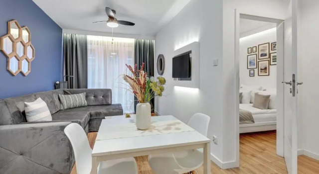Люкс Aura - Riverside & Parking by Downtown Apartments