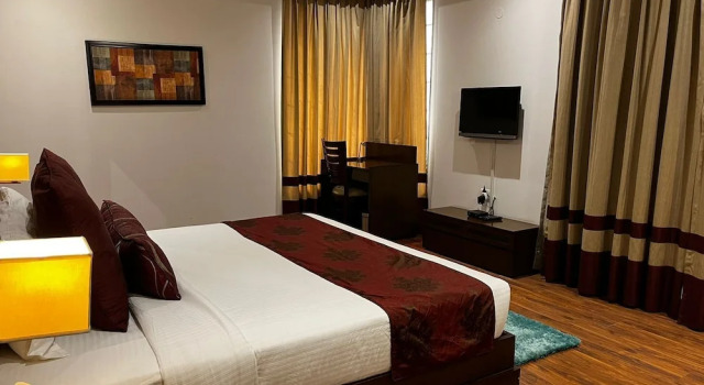Студия с балконом Yuhi Suites