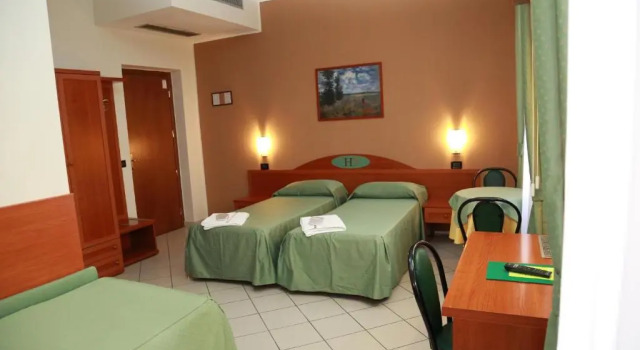 Трёхместный номер HD Hotel
