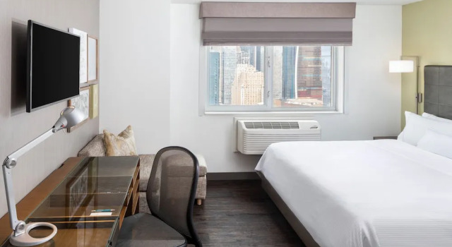 Двухместный номер Deluxe с видом на город Element by Marriott New York Times Square West
