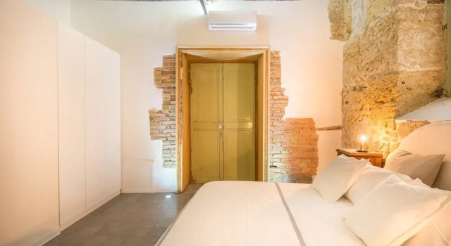 Stylish Home in Front of Casa Professa by Wonderful Italy, Book Lejlighed Albergaria Palermo